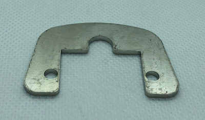 Пластина крепления смывной головки писсуара арт:  Sanela Чехия (фото, схема)